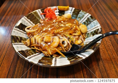 Sakaki yakisoba 124597875