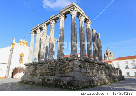 Temple of Diana in Evora, Portugal 124598288