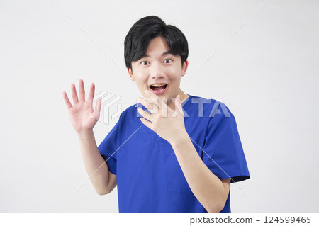 Doctor, nurse, dentist, caregiver, male, surprised, white background 124599465