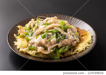 Chinjaolose炒麵 124599656