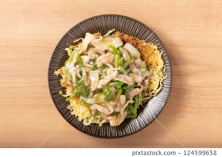 Chinjaolose fried noodles Chinjaolose fried noodles 124599658