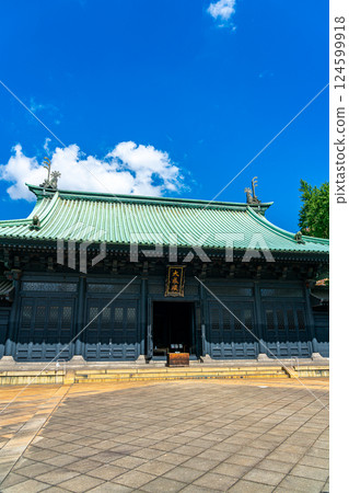 [Tokyo] The impressive and elegant exterior of the Taiseiden Hall of Yushima Seido 124599918