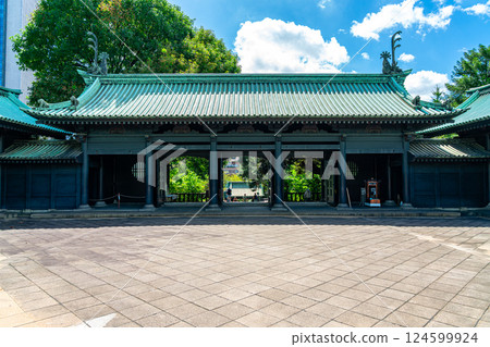 [Tokyo] Yushima Seido Temple's impressive and elegant exterior 124599924