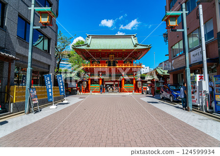 [東京]夏日清爽藍天下的神田神社 124599934