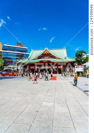 [Tokyo] Kanda Shrine under the refreshing blue summer sky 124599946