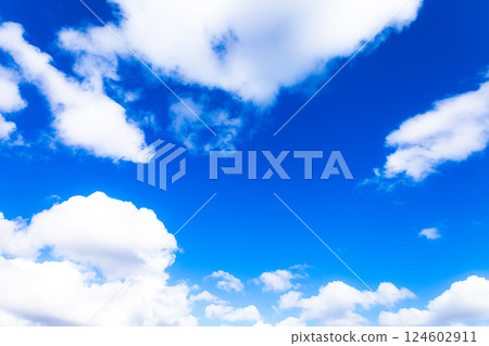 Refreshing blue sky and clouds Refreshing blue sky and clouds 124602911