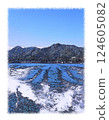 I can forget about all of my work while watching the ferry sailing towards a small island in the Seto Inland Sea. 124605082