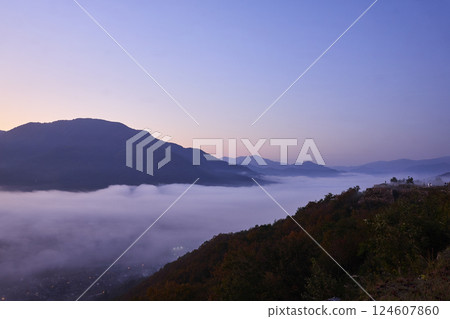 從天空之城竹田城看到的雲海 124607860