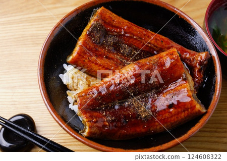 Unadon Japanese food Unadon Japanese food 124608322