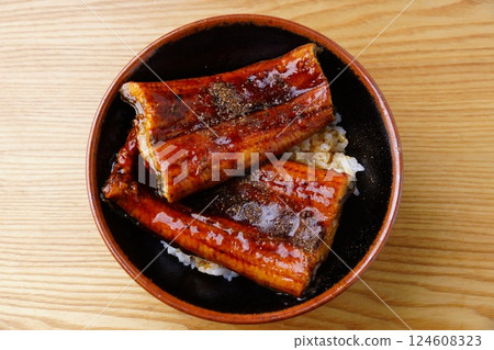 Unadon Japanese food Unadon Japanese food 124608323