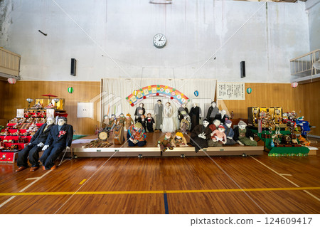 [Nagoro District] Scarecrow Village, Former Nagoro Elementary School 124609417