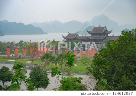 越南河南省的 Chùa Tam Chúc (tỉnh Hà Nam) 寺廟 124612087