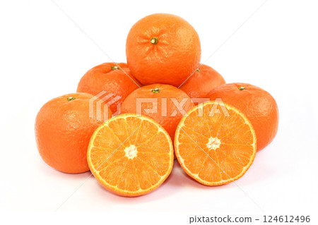 Citrus fruits (tankan) Citrus fruits (tankan) 124612496