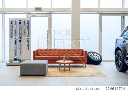 Space for waiting for car in luxury automobile service 124612714