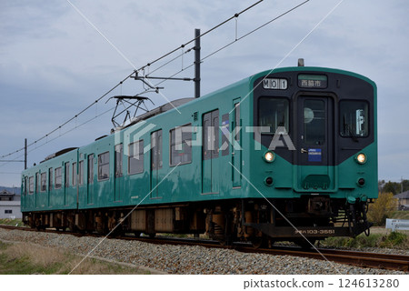 加古川線運行的兩列103系、3550系普通列車 加古川線運行的兩列103系、3550系普通列車 124613280