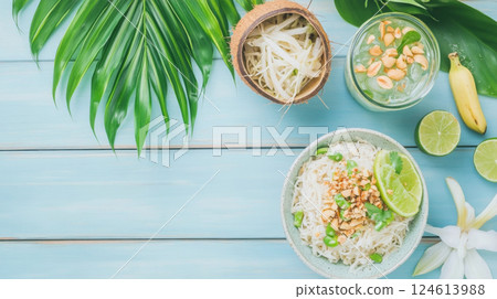 Delicious Thai Green Curry and Rice with Fresh Ingredients Delicious Thai Green Curry and Rice with Fresh Ingredients 124613988