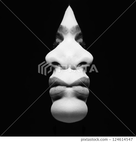 Abstract woman face reflection illustration Abstract woman face reflection illustration 124614547