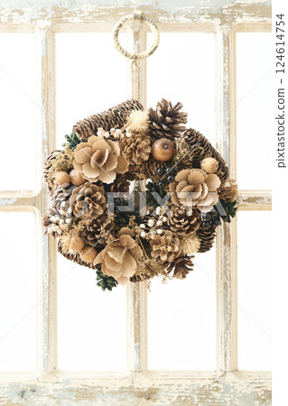 Christmas wreath decorated on a window sill Christmas image Christmas wreath decorated on a window sill Christmas image 124614754