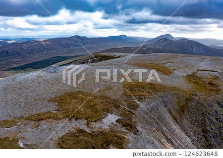 Aerial view of the Muckish mountain top in county Donegal. Ireland 124623648