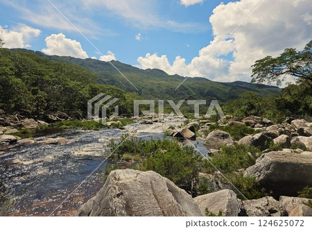beautiful landscape of Serra do Cipo National Park in Minas Gerais, Brazil 124625072