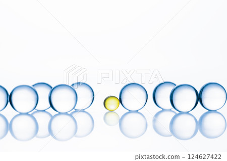 Collagen molecules and molecule of vitamin c. Hyaluronic acid skin care, collagen serum drop. 124627422