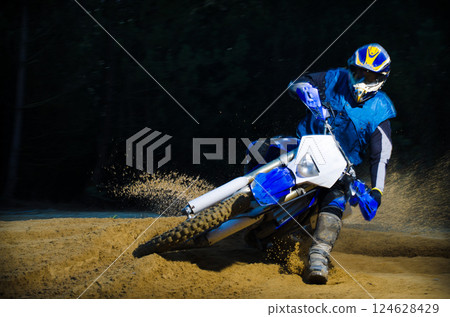 Enduro bike rider Enduro bike rider 124628429