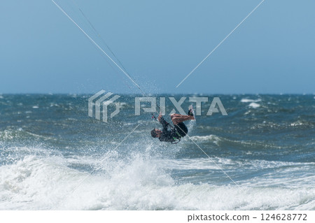 Kite Surfer Kite Surfer 124628772