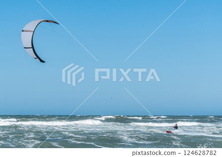 Kite Surfer 124628782