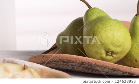 Tasty pears with honey and nuts 124628958