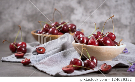 Red fresh cherries 124629332