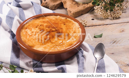 Portuguese leite creme Portuguese leite creme 124629579