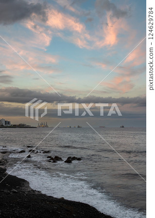 Sunset and Atlantic ocean, Gran Canaria, Spain 124629784
