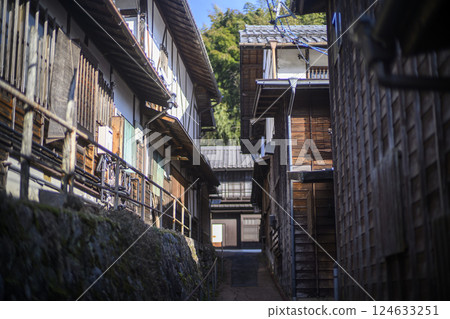 Tsumagojuku 124633251