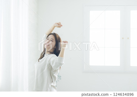A woman growing A woman growing 124634896