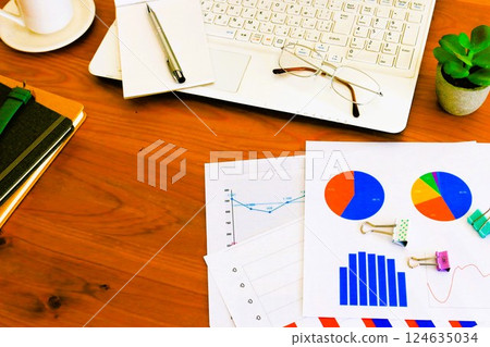 Desk work business image graph chart Desk work business image graph chart 124635034