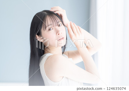 長髮美女圖片 長髮美女圖片 124635074