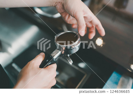 手 咖啡 喝咖啡 124636685