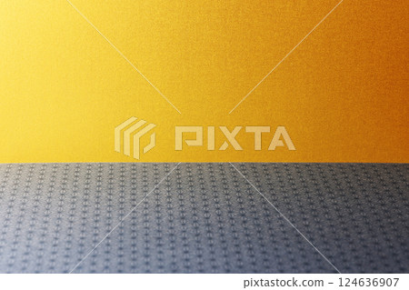 Japanese pattern background_gold and black 124636907