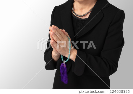 Mourning clothes, praying, funeral, image Mourning clothes, praying, funeral, image 124638535