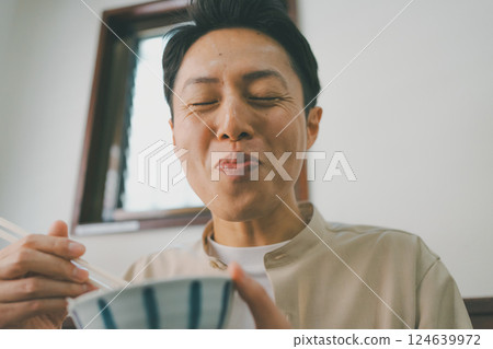 用餐 吃 飲食 124639972