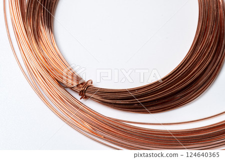 捆紮銅線 124640365