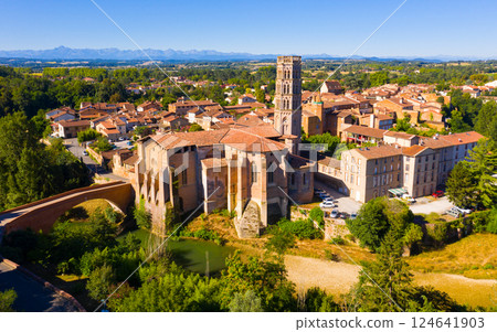 Aerial view of french city Rieux-Volvestre Aerial view of french city Rieux-Volvestre 124641903