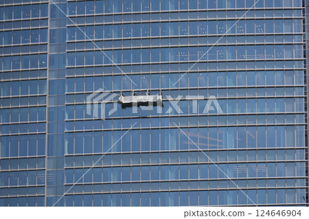 Skyscraper Cleaning Gondola 124646904