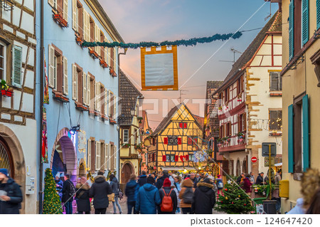 Eguisheim old town city skyline, cityscape of France. in winter 124647420