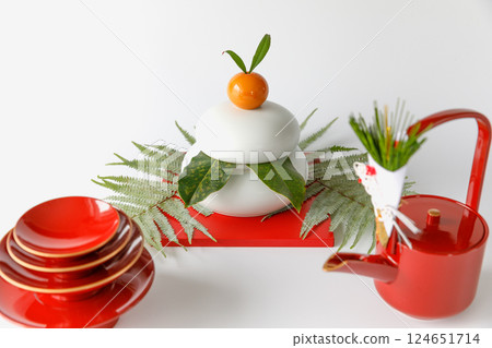 火燒餅和陶罐 124651714