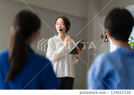 女性資訊發布會 124652108