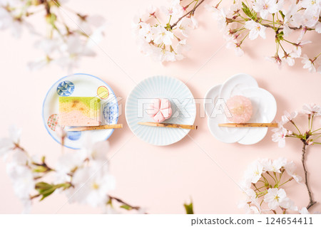 Spring Japanese sweets Spring Japanese sweets 124654411