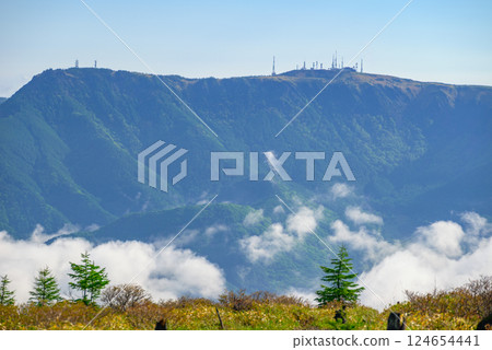 從八伏山登山道望去的大鹿門風景 [長野縣] 124654441