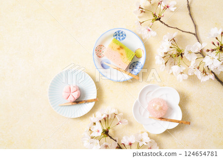 春天的日式甜點 124654781