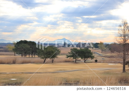 渡瀨瀨場的早晨的風景 124656516